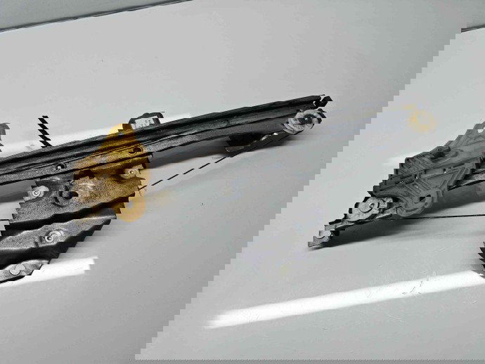 Macara electrica geam dreapta spate Renault Captur (J87) [Fabr 2013-2017] 827009380R