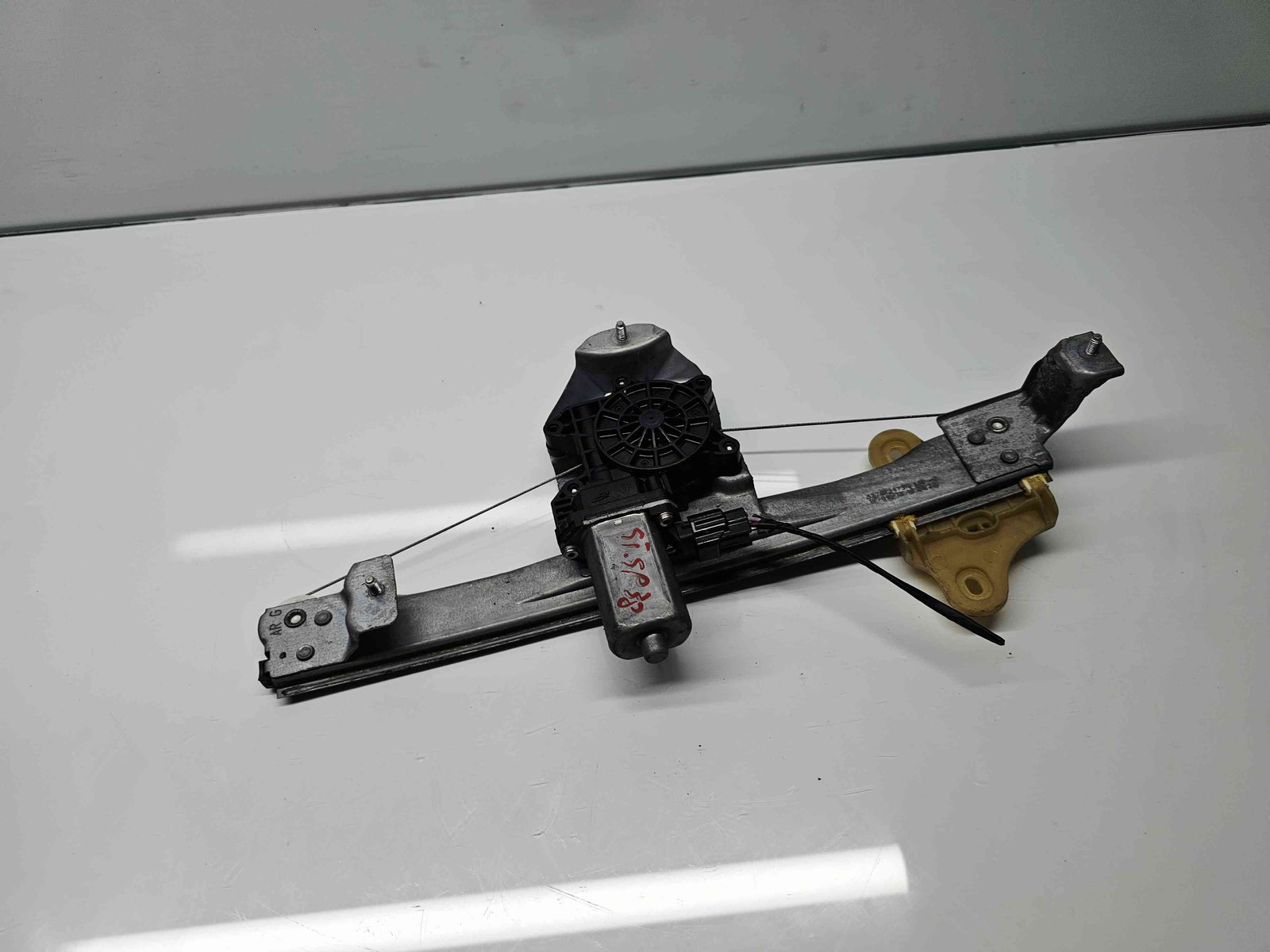 Macara electrica geam stanga spate Renault Captur (J87) [Fabr 2013-2017] 827012973R - imagine 2