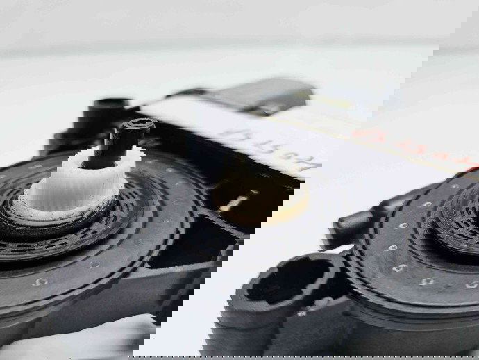 Motoras geam stanga spate Skoda Octavia 3 Combi (5E5) [Fabr 2012-prezent] 5Q0959811A