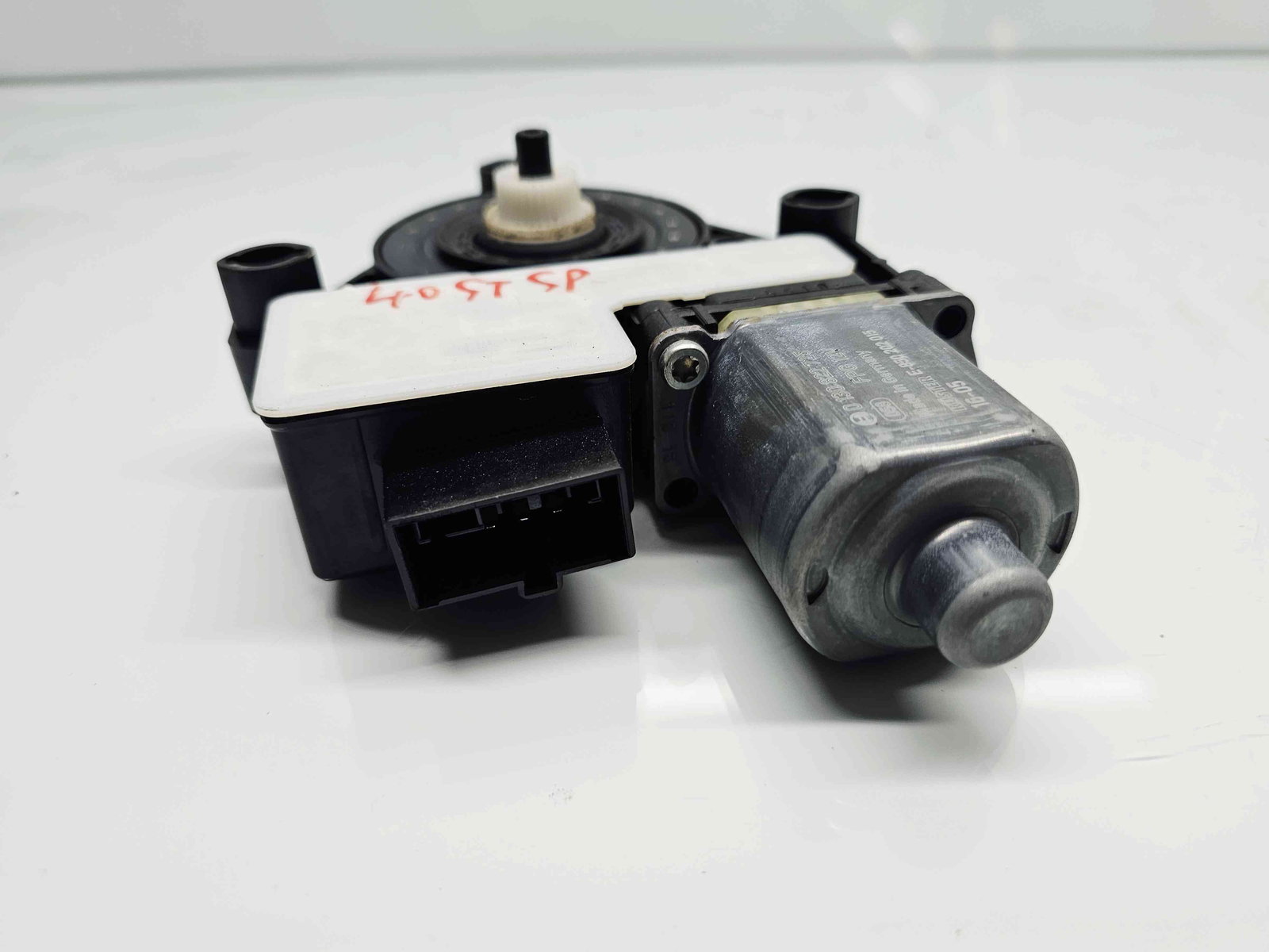 Motoras geam stanga spate Skoda Octavia 3 Combi (5E5) [Fabr 2012-prezent] 5Q0959811A - imagine 3