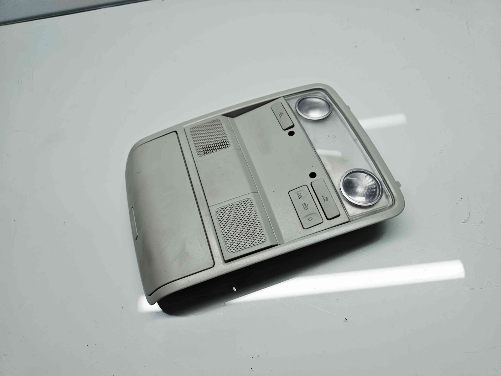 Plafoniera fata Volkswagen Tiguan (5N) [Fabr 2007-2016] 1K0947133D - imagine 6