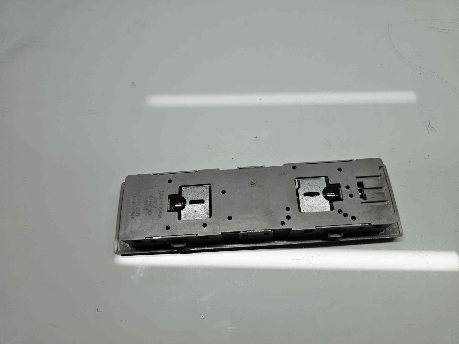 Plafoniera spate Volkswagen Tiguan (5N) [Fabr 2007-2016] 6Q0947291B - imagine 2