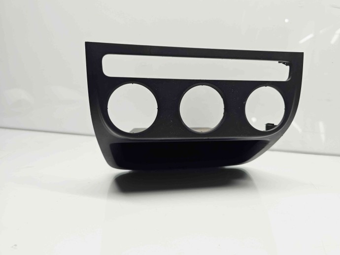  Sertar bord Volkswagen Tiguan (5N) [Fabr 2007-2016] 5M0819422