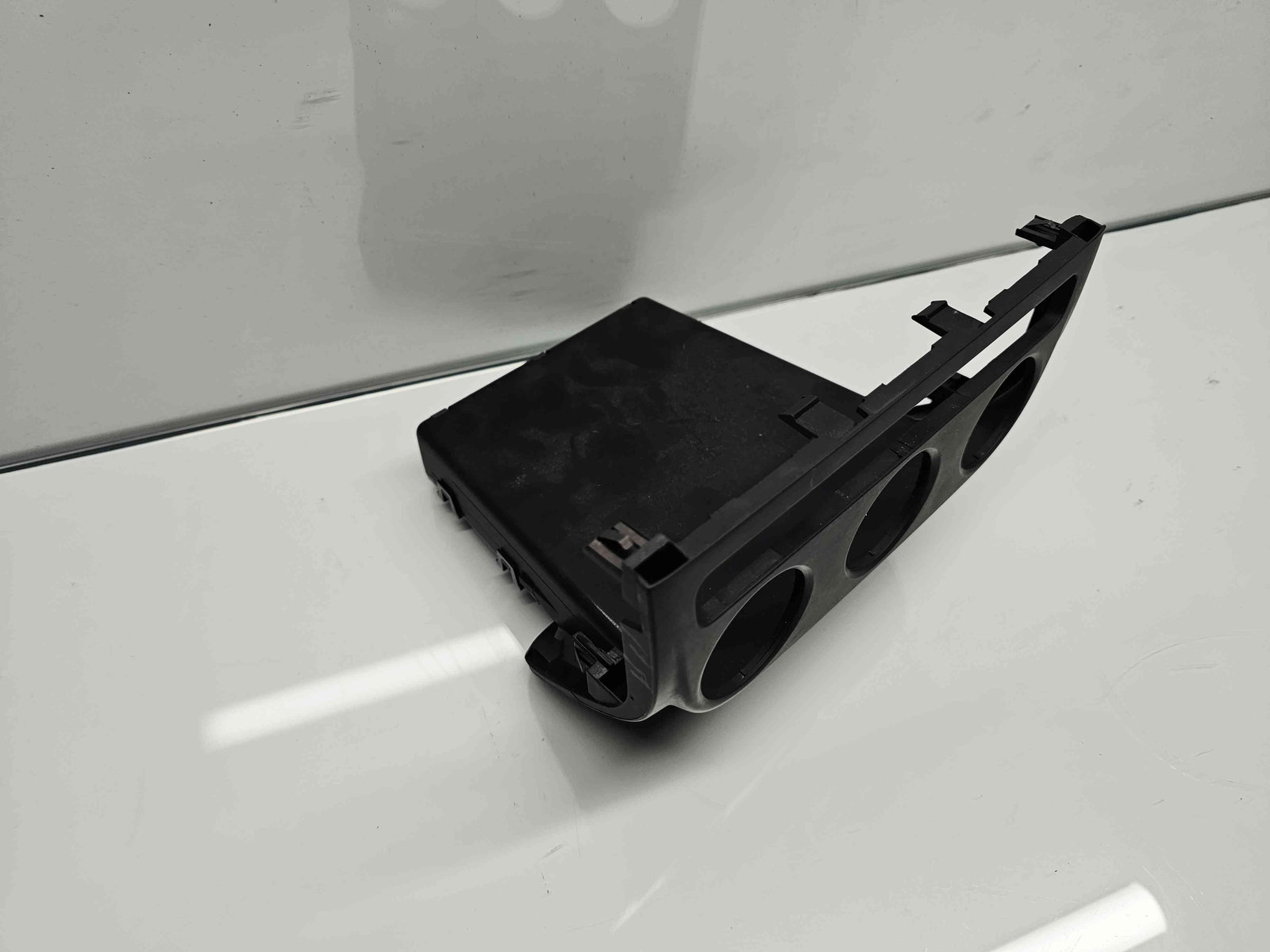 Sertar bord Volkswagen Tiguan (5N) [Fabr 2007-2016] 5M0819422 - imagine 4