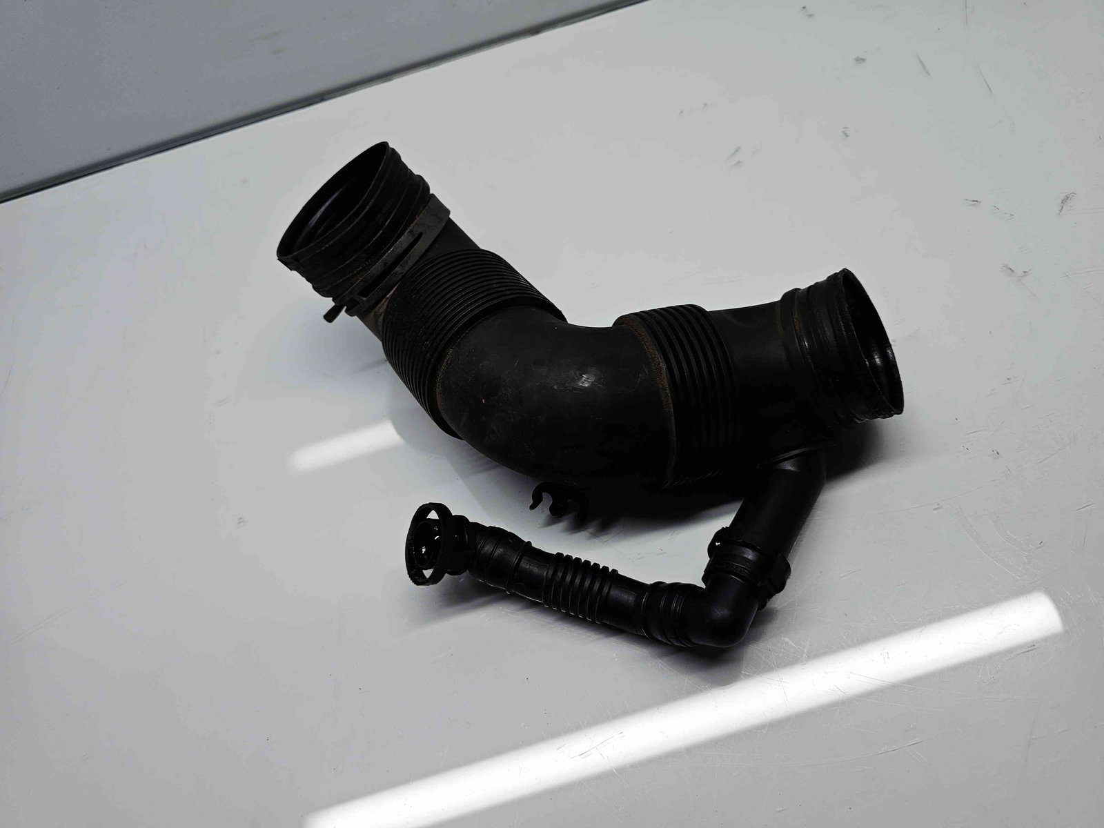 Tub admisie aer Volkswagen Caddy 3 (2KA, 2KH) [Fabr 2004-2009] 3C0129654M 1.9 TDI BLS 77KW / 105CP - imagine 5