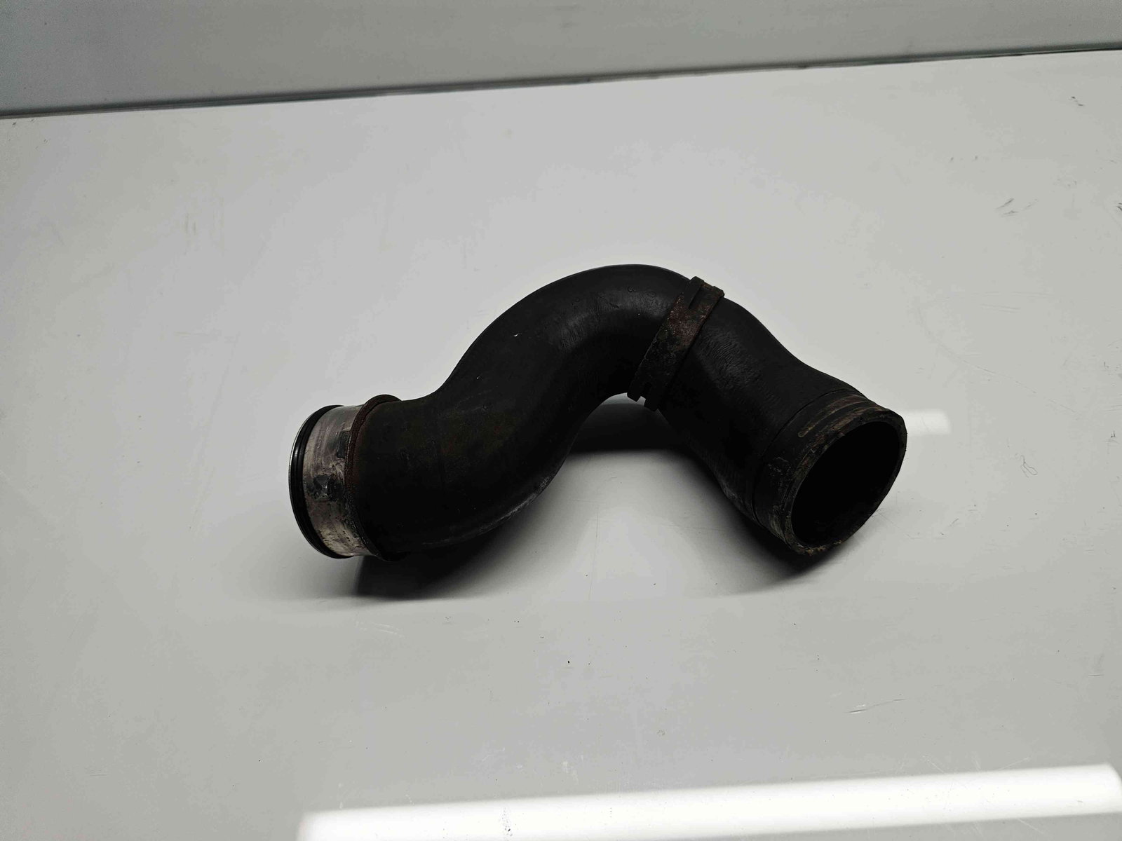 Tub intercooler Volkswagen Caddy 3 (2KA, 2KH) [Fabr 2004-2009] OEM 1.9 TDI BLS 77KW / 105CP - imagine 1