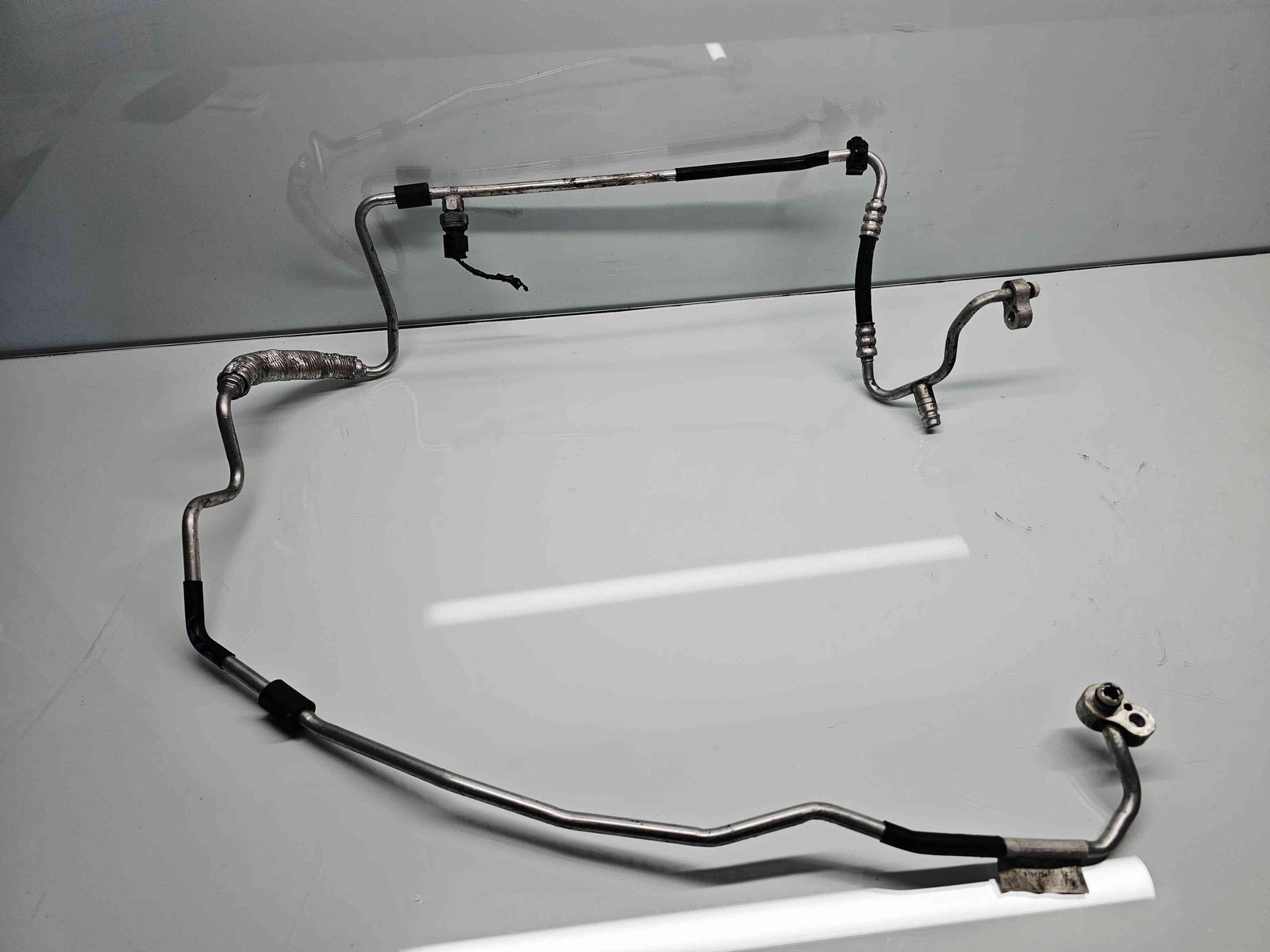 Conducta AC Bmw 1 (E81, E87) [Fabr 2004-2010] 9151734 2.0 N47D20 105KW / 143CP - imagine 2