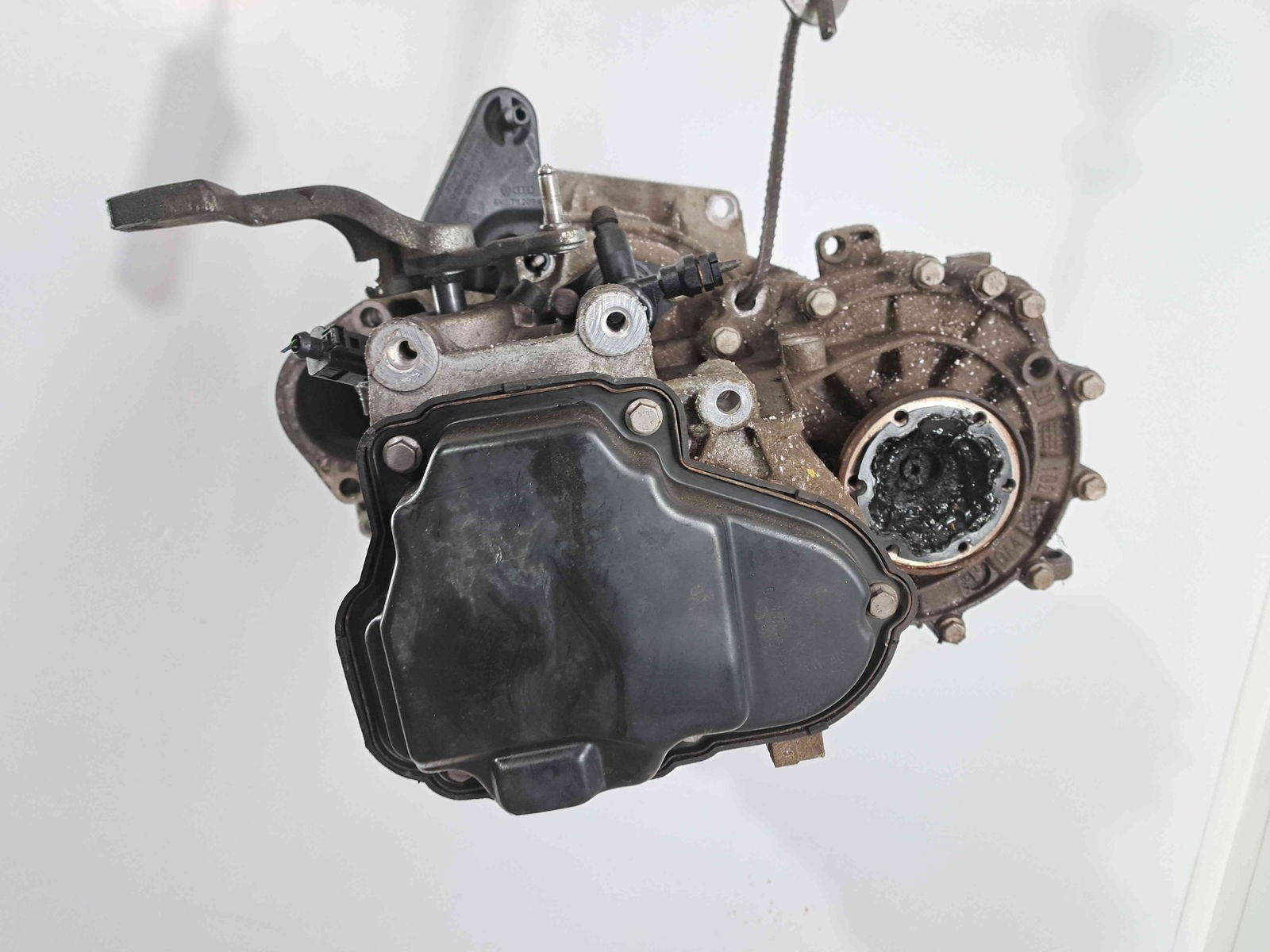 Cutie viteze manuala 5 trepte Volkswagen Passat B7 (362) [Fabr 2010-2014] 2.0 TDI CFHAKJF 81KW / 110CP - imagine 5