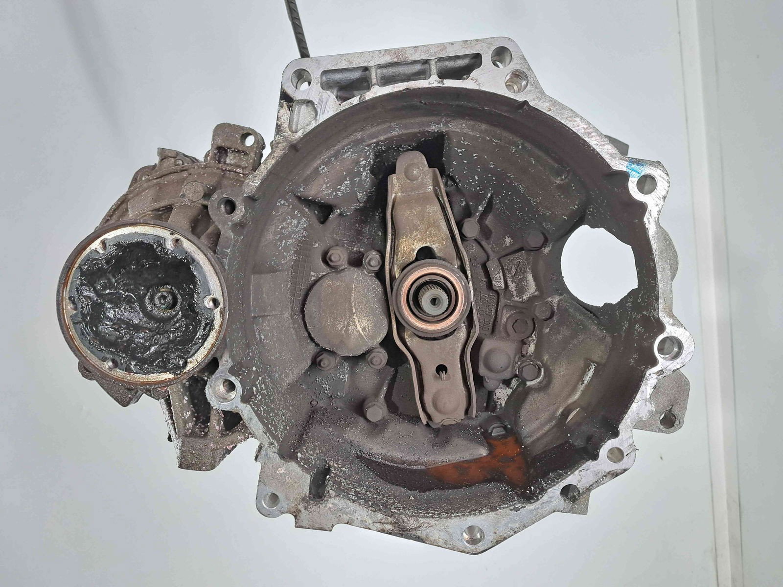 Cutie viteze manuala 5 trepte Volkswagen Golf 6 (5K1) [Fabr 2009-2013] 2.0 TDI CFHAKJF 81KW / 110CP - imagine 1