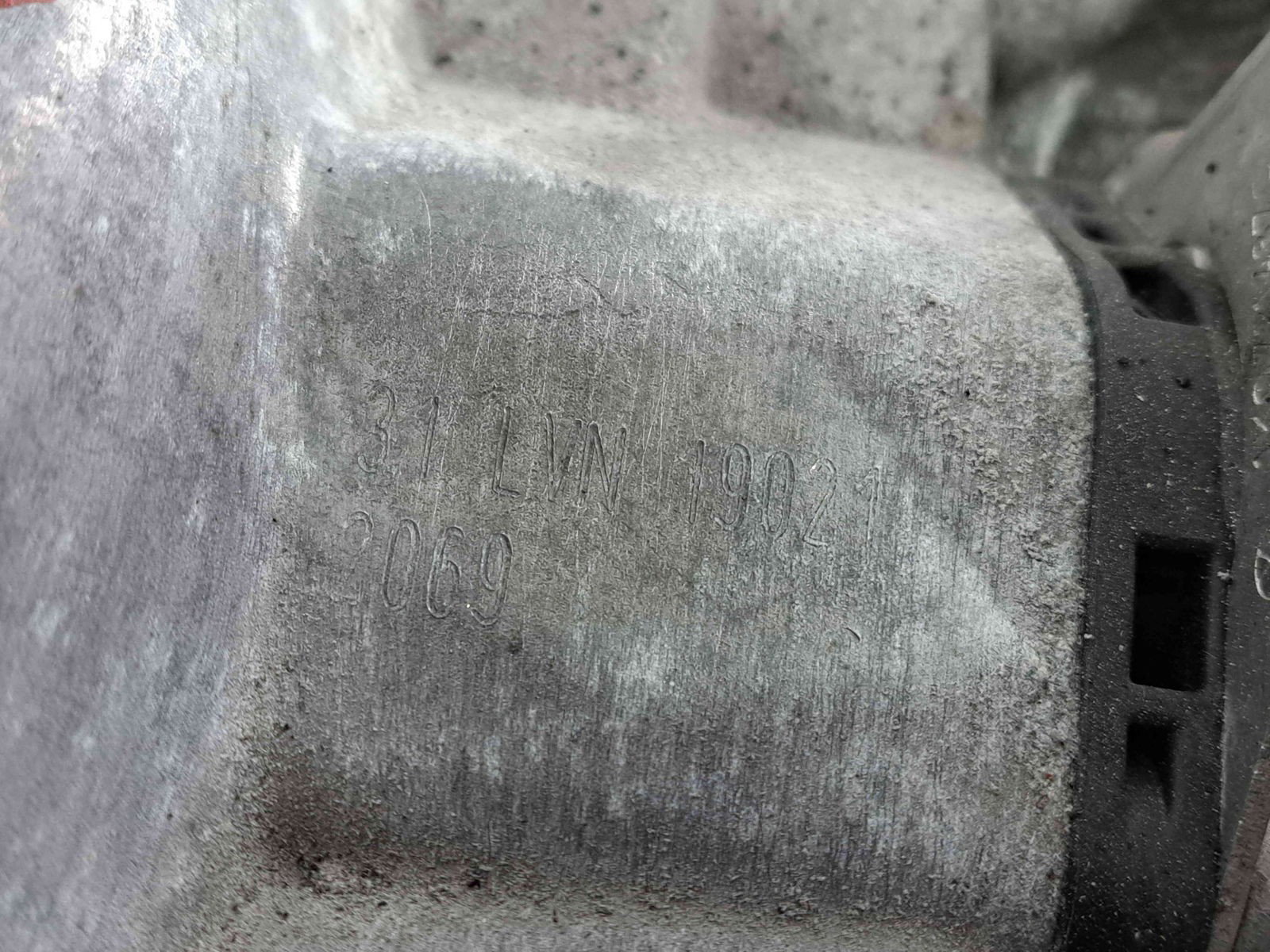 Cutie viteze manuala 5 trepte AUDI A3 (8P1) [Fabr 2003-2012] 1.6 Benz BSELVN 75KW / 102CP - imagine 2