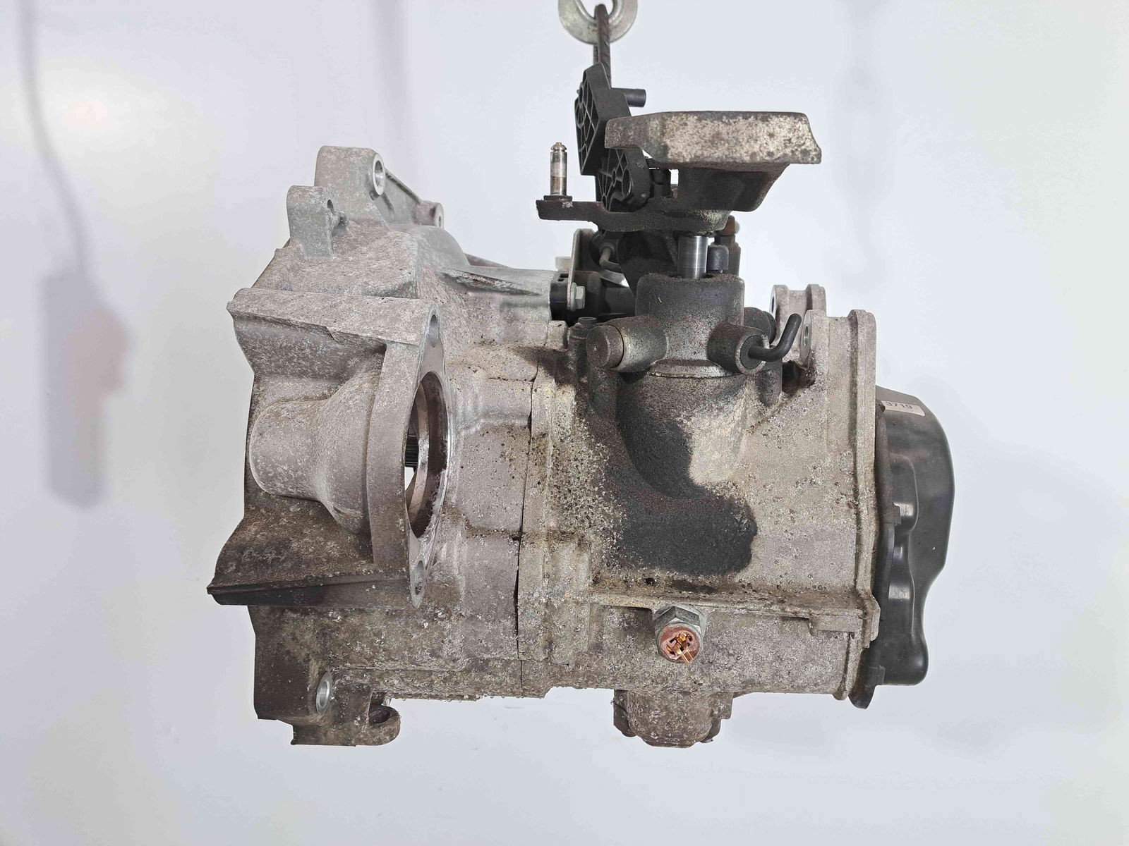 Cutie viteze manuala 5 trepte AUDI A3 (8P1) [Fabr 2003-2012] 1.6 Benz BSELVN 75KW / 102CP - imagine 6