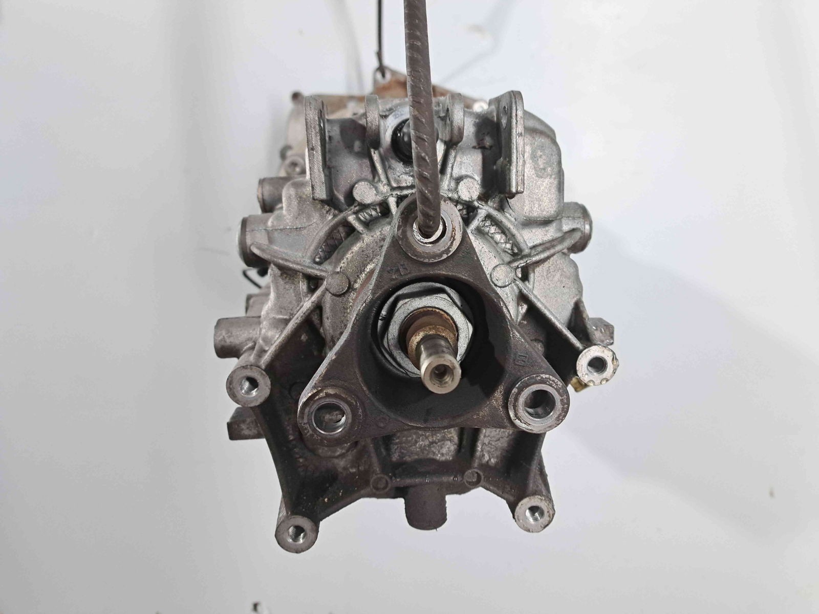 Cutie viteze manuala 6 trepte Bmw 3 (E90) [Fabr 2005-2011] 2.0 M47D200161320BEY 2130000649 90KW / 122CP - imagine 3