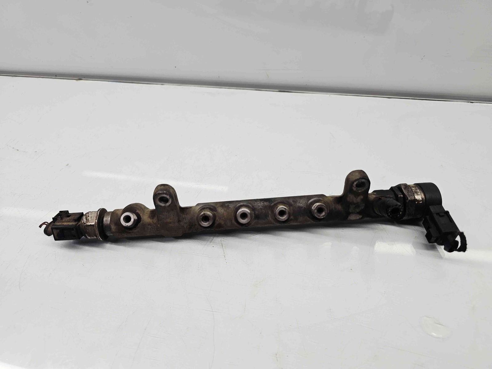 Rampa injectoare Volkswagen Passat B6 (3C2) [Fabr 2005-2010] 03L089G 2.0 TDI CAA 75KW / 102CP - imagine 2