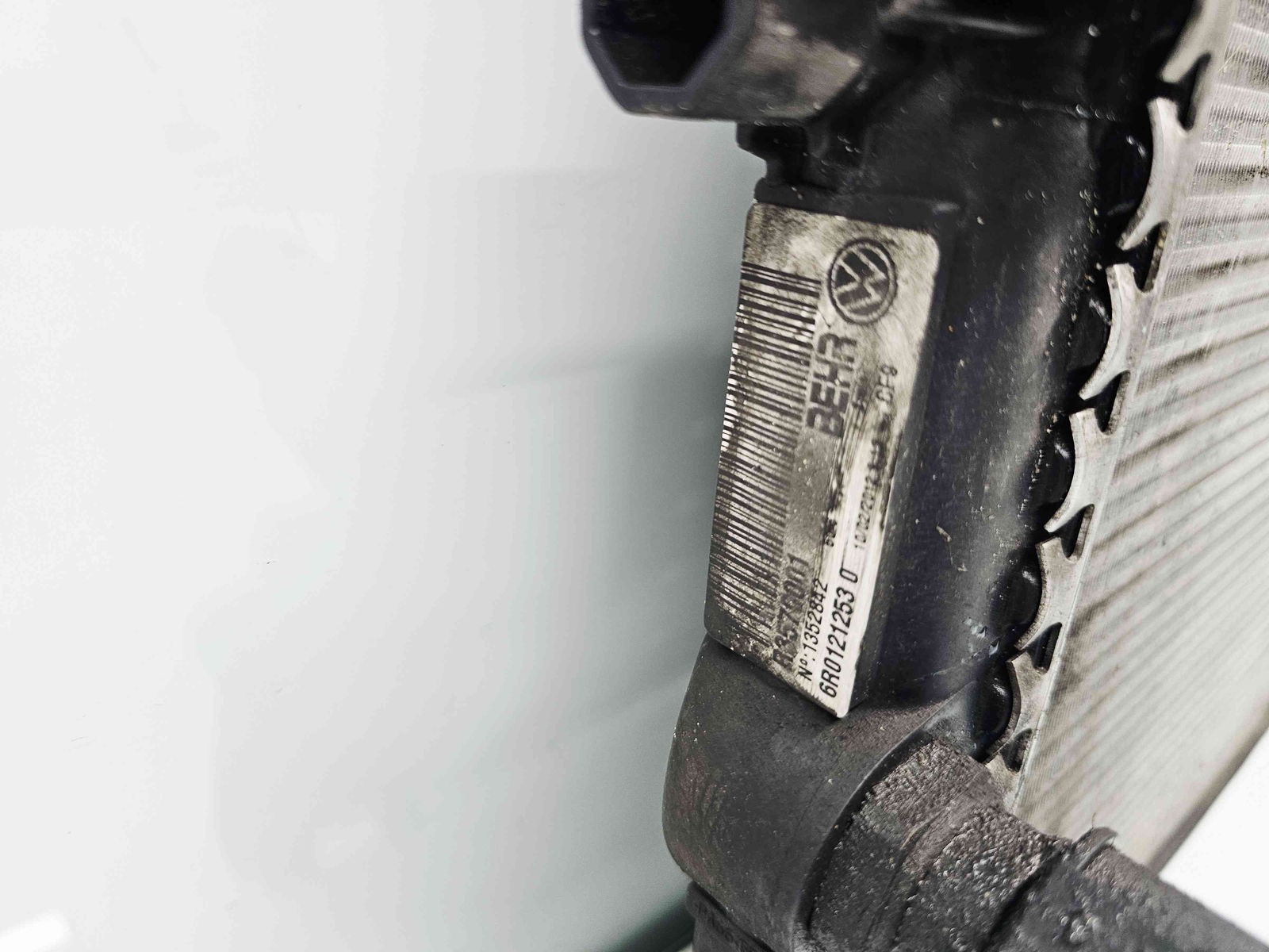 Radiator apa Seat Ibiza 5 (6J5) [Fabr 2008-2017] 6R01212530 1.6 TDI CAYC 77KW / 105CP - imagine 3