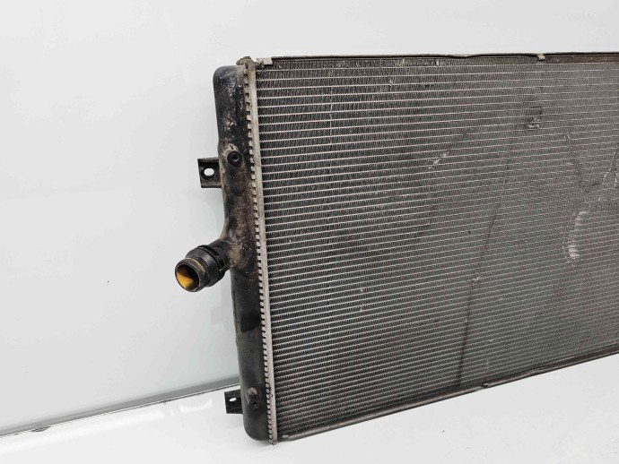 Radiator apa  Skoda Octavia 2 (1Z3) [Fabr 2004-2013] 3C0121253Q 2.0 TDI CBAB 103KW / 140CP
