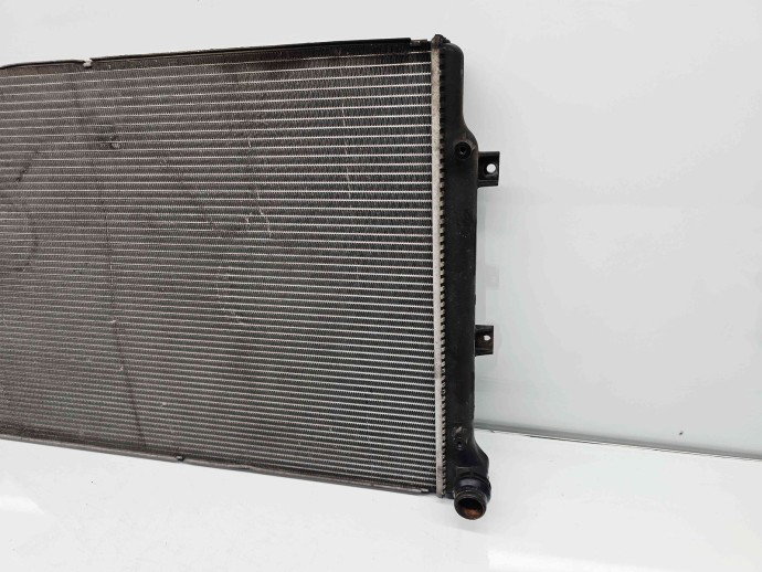 Radiator apa  Skoda Octavia 2 (1Z3) [Fabr 2004-2013] 3C0121253Q 2.0 TDI CBAB 103KW / 140CP