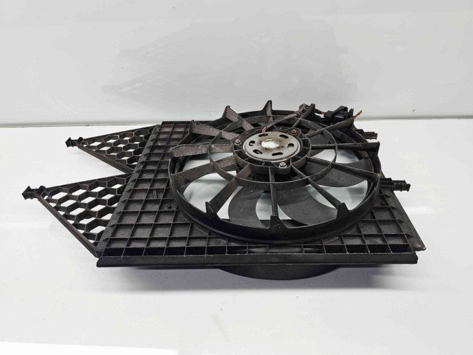Electroventilator  Seat Ibiza 5 (6J5) [Fabr 2008-2017] 6R0121217A 1.4 Benz CGGB 63KW / 86CP