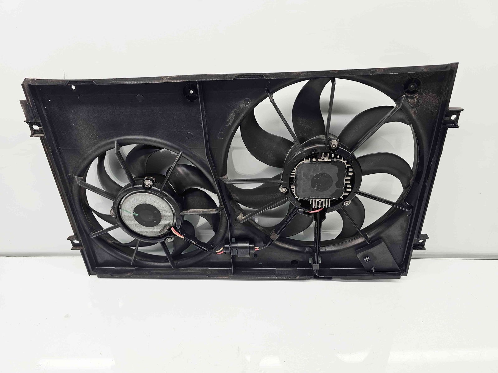 Electroventilator AUDI A3 (8P1) [Fabr 2003-2012] 1K0121207BB 1.4 TSI CAXA 90KW / 122CP - imagine 3