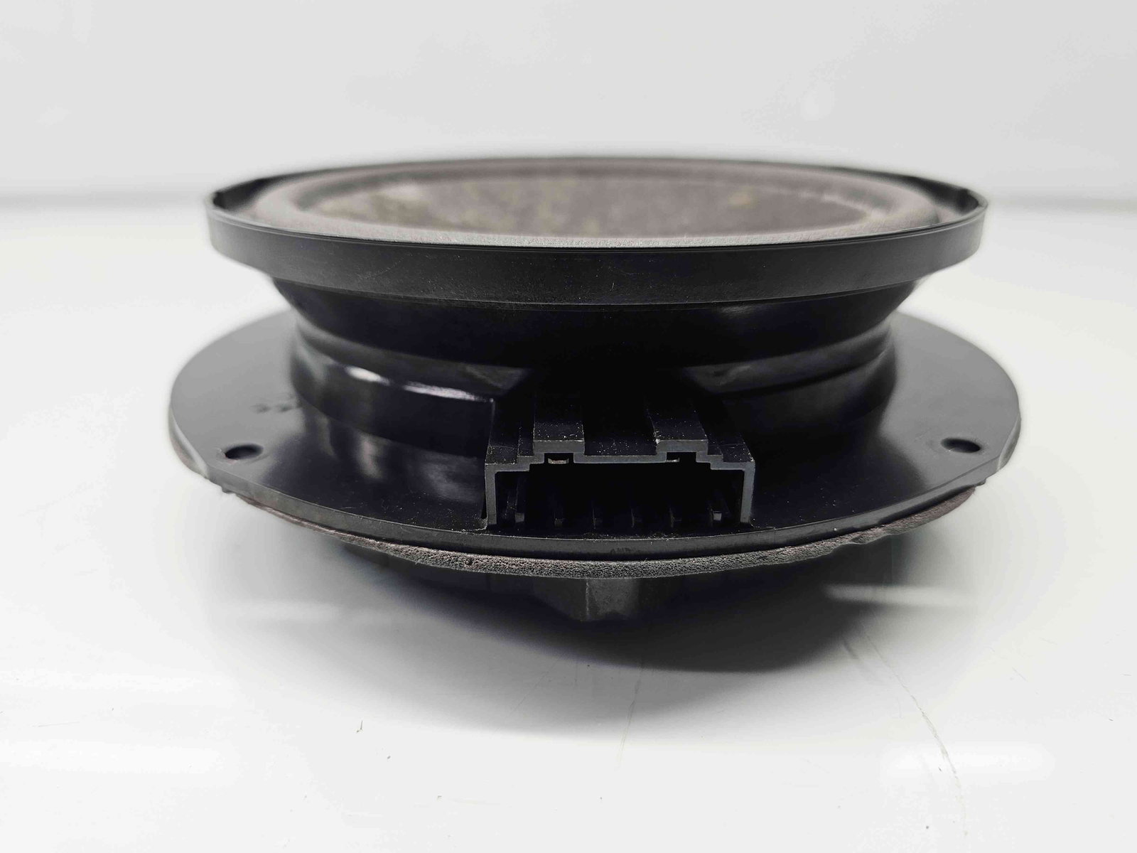 Boxa dreapta spate Skoda Yeti (5L) [Fabr 2009-2020] 5L0035411J - imagine 2