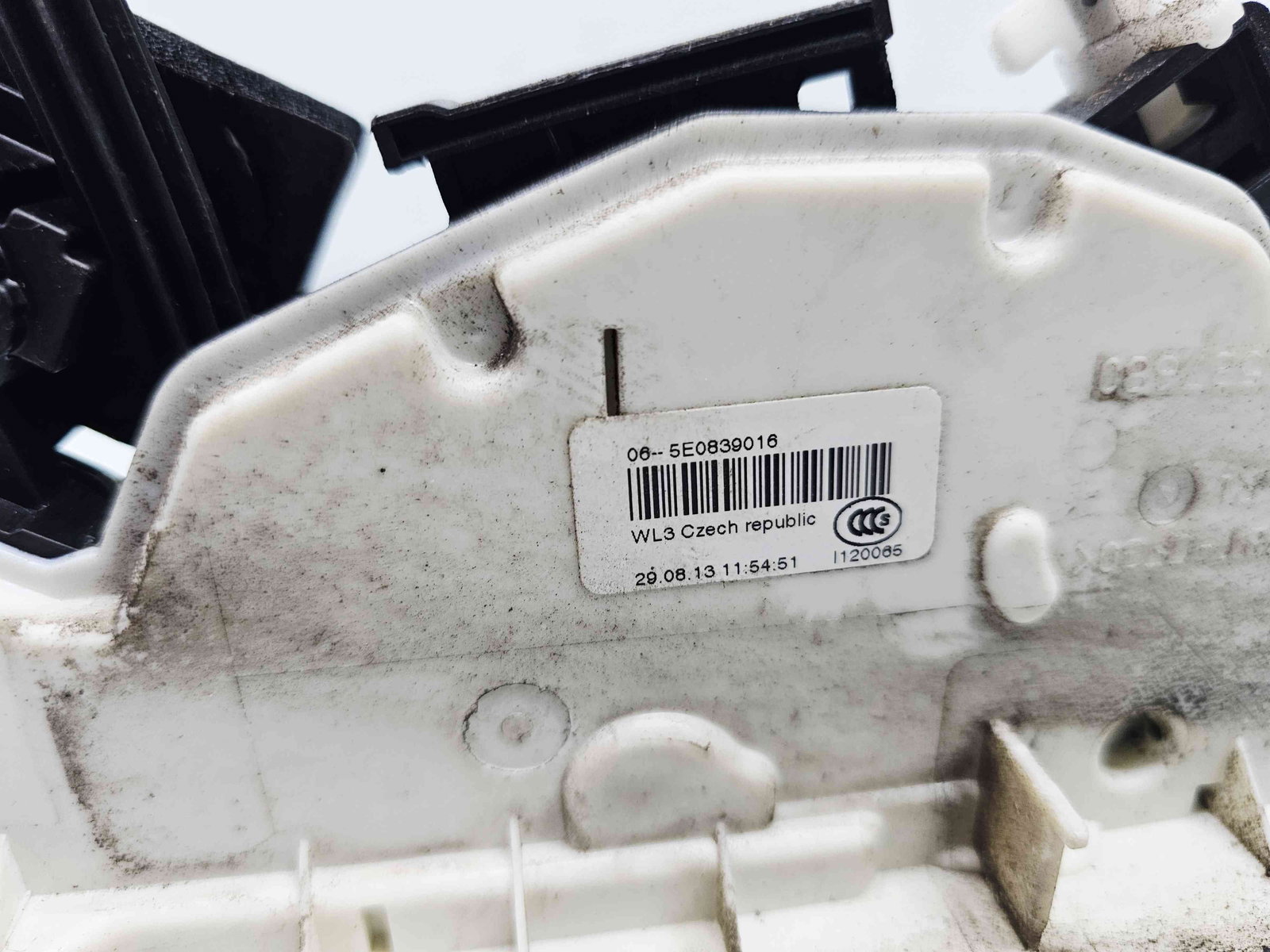 Broasca usa dreapta spate Skoda Yeti (5L) [Fabr 2009-2020] 5E0839016 - imagine 2