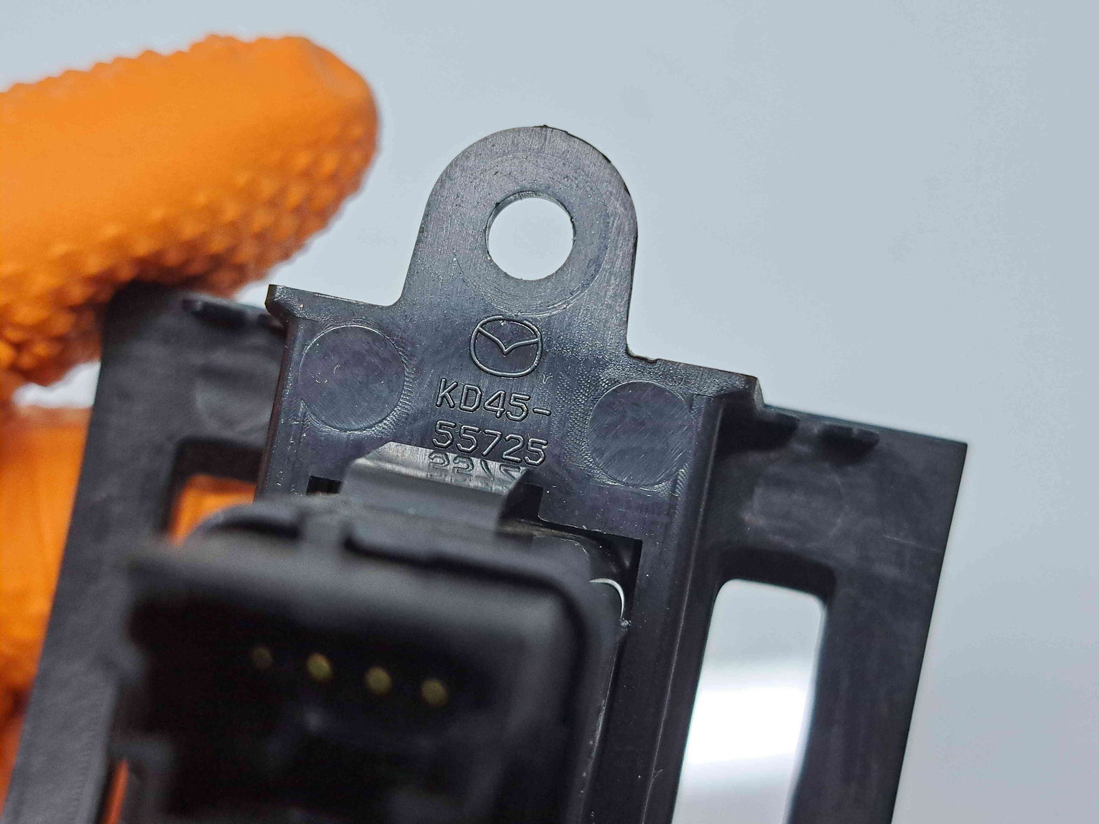 Buton avarii MAZDA CX-5 (KE) [Fabr 2011-2016] KD45-55725 - imagine 4