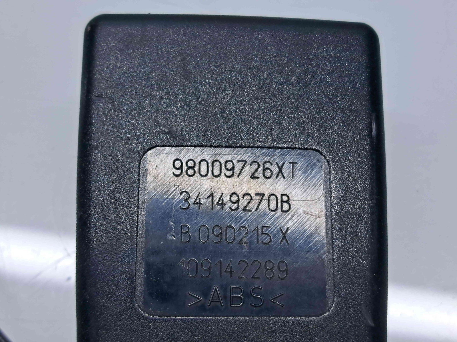 Capsa centura dreapta fata Citroen C4 Cactus [Fabr 2014-2017] 98009726XT - imagine 4