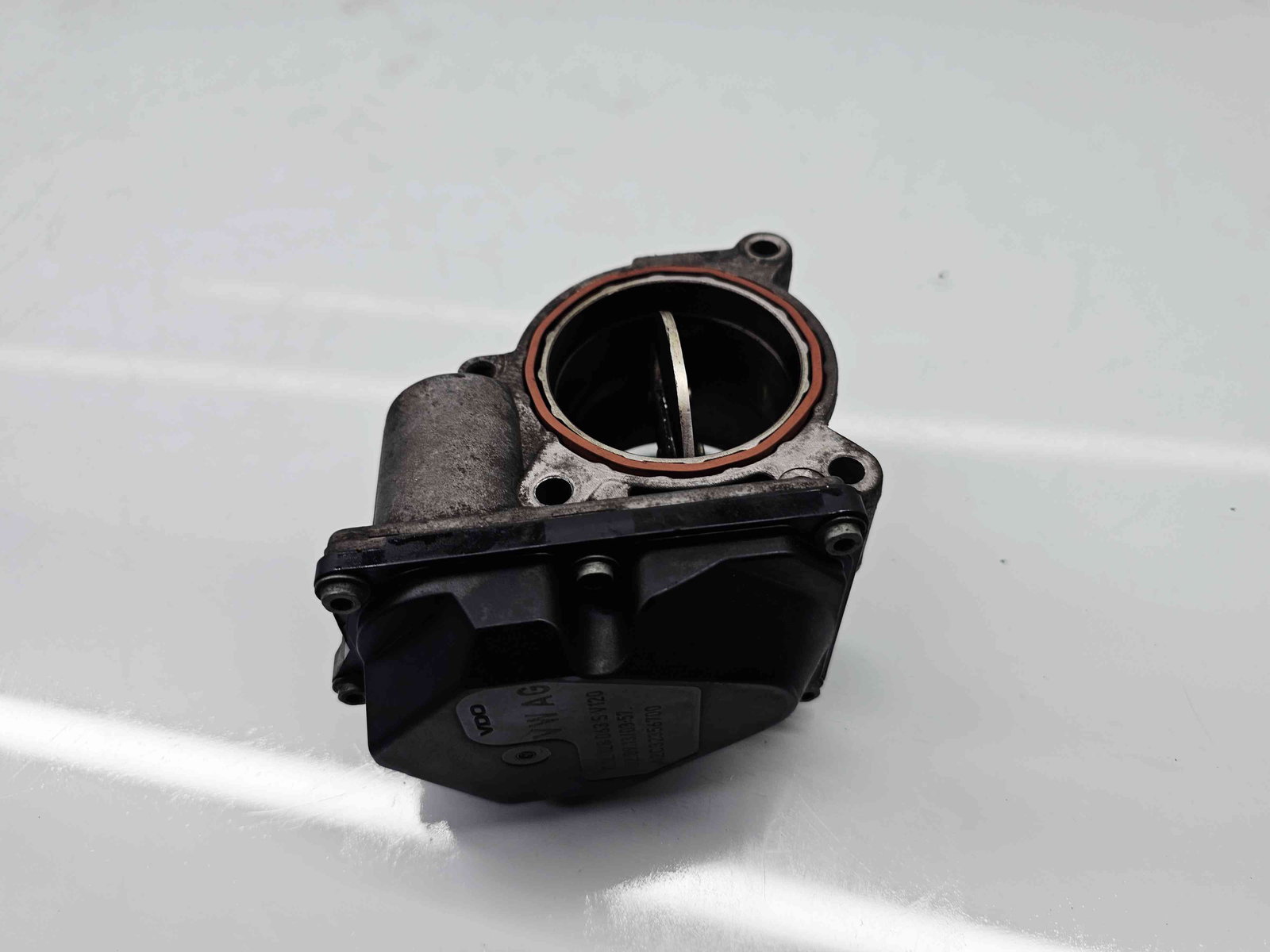 Clapeta acceleratie Volkswagen Transporter 5 (7HB, 7HJ) [Fabr 2004-2013] 03L128063S 2.0 TDI CAAA 62KW / 85CP - imagine 6