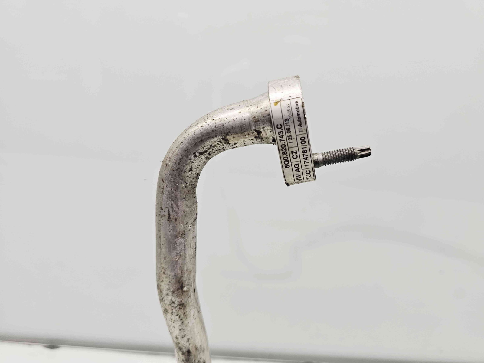 Conducta AC Volkswagen Golf 7 (5G) [Fabr 2014-prezent] 5Q0820743C 1.4 TSI CPTA 103KW / 140CP - imagine 3