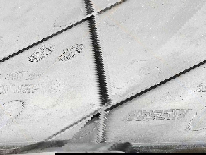 Deflector aer Nissan Qashqai [Fabr 2007-2014] Facelift 62820 JD50A