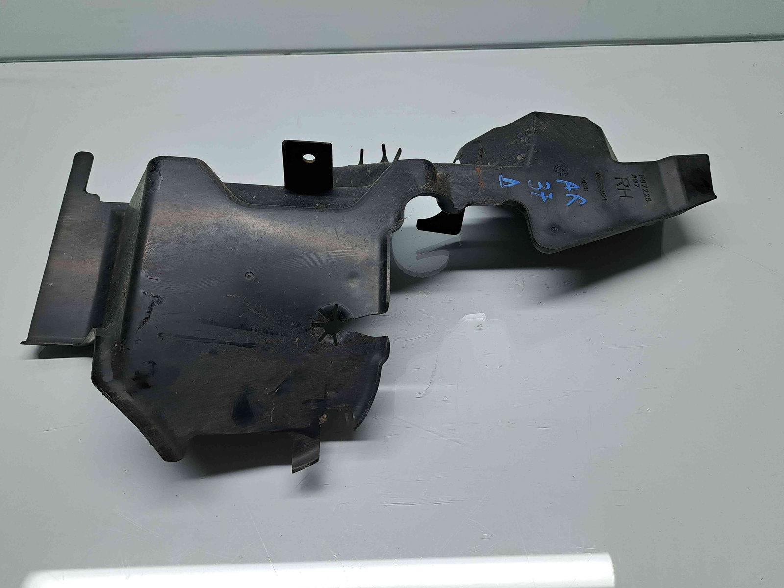 Deflector aer Nissan Navara (D40) [Fabr 2005-2014] F97225A07 - imagine 2