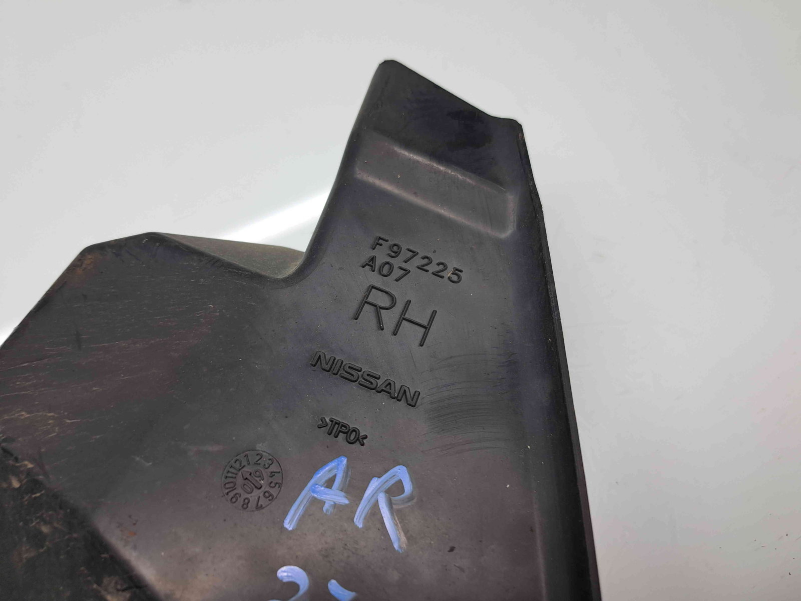 Deflector aer Nissan Navara (D40) [Fabr 2005-2014] F97225A07 - imagine 3