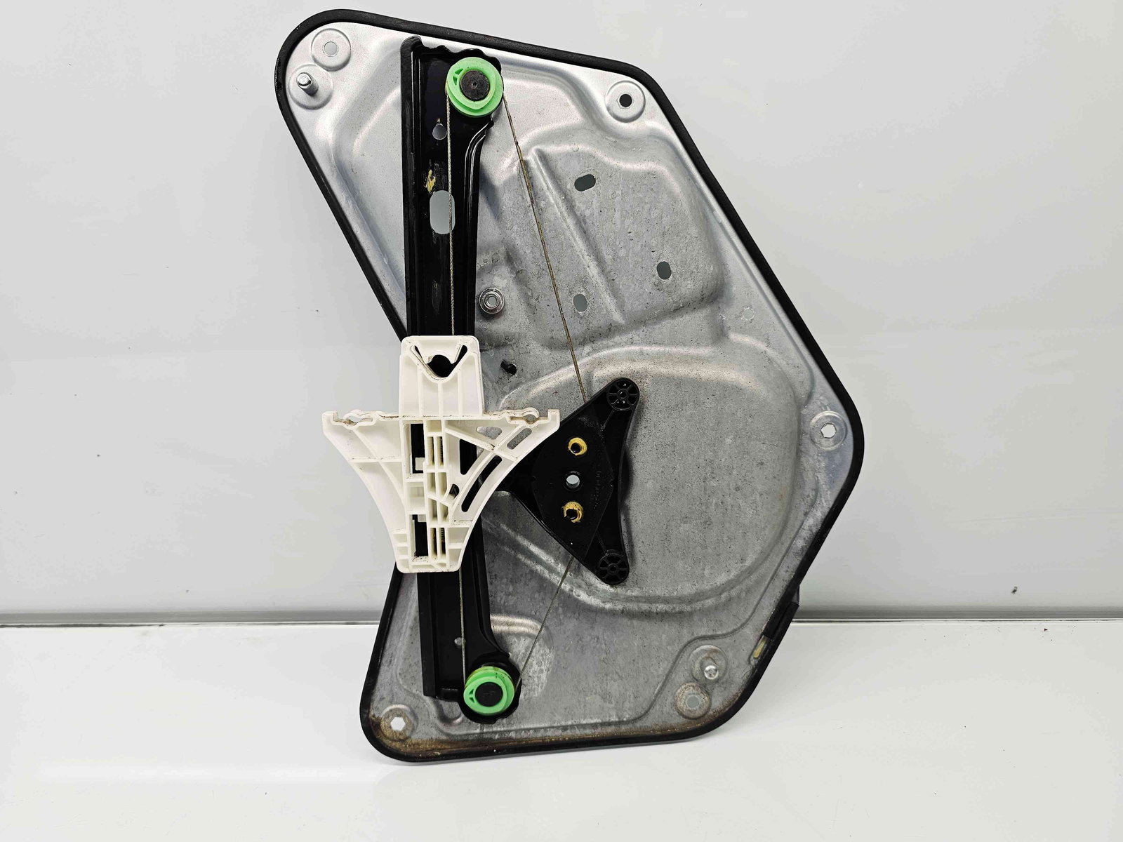 Macara electrica geam dreapta spate Skoda Yeti (5L) [Fabr 2009-2020] 5L0839402B - imagine 4