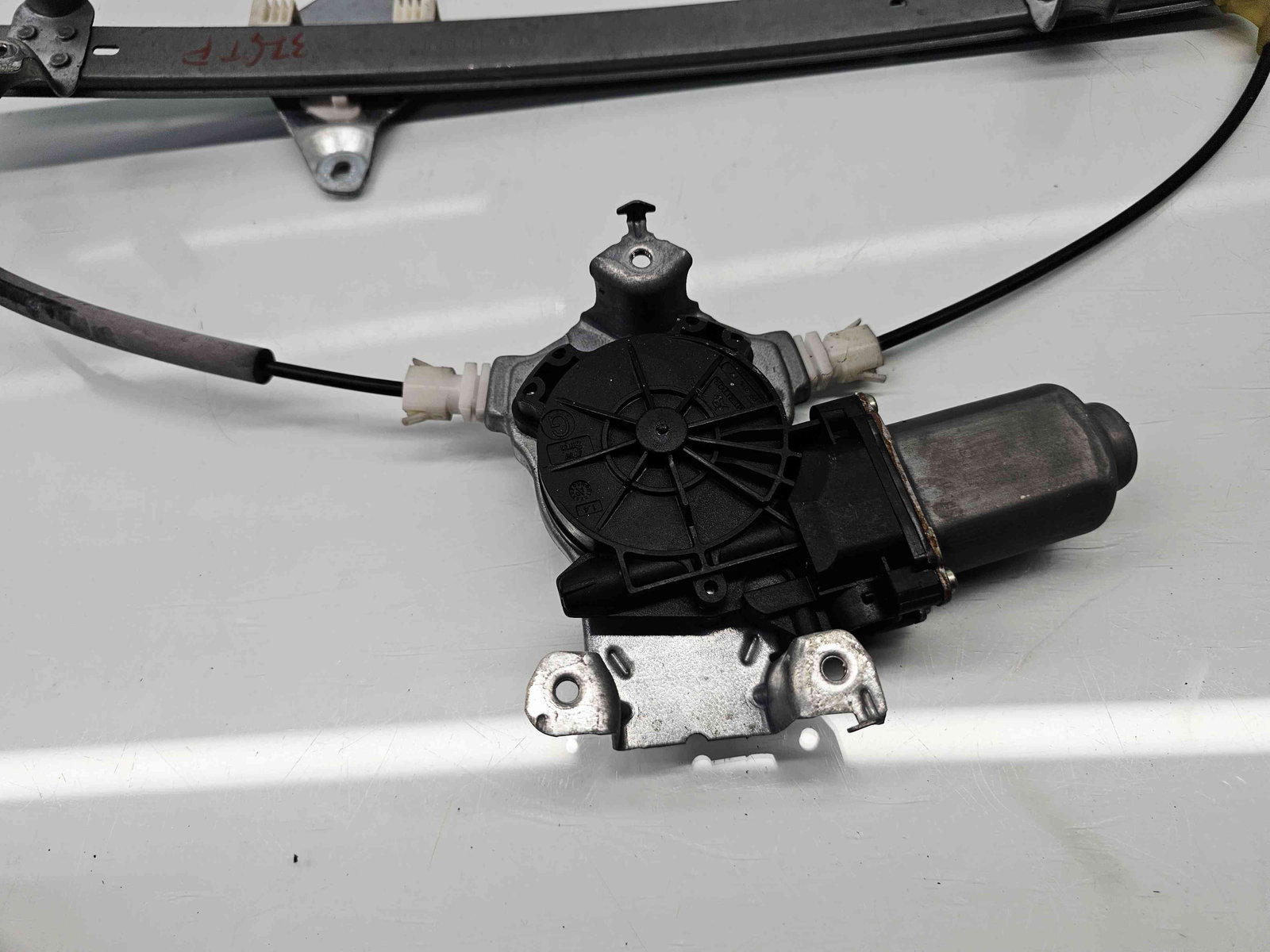 Macara electrica geam stanga fata Nissan Navara (D40) [Fabr 2005-2014] ARM119029 - imagine 3