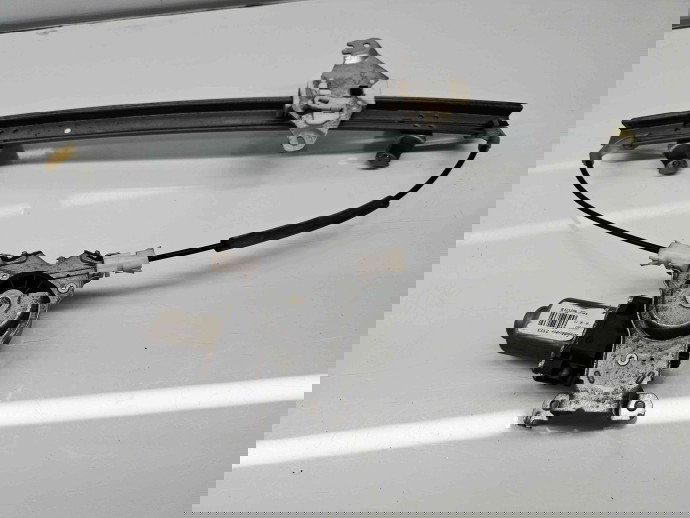 Macara electrica geam stanga fata Nissan Navara (D40) [Fabr 2005-2014] ARM119029