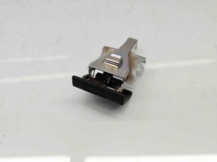 Maner deschidere capota Nissan Navara (D40) [Fabr 2005-2014] OEM