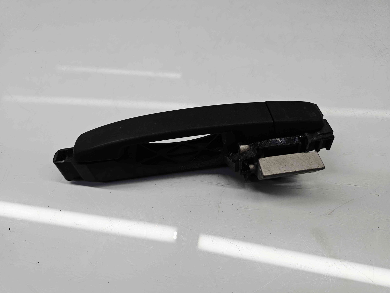 Maner usa dreapta fata Nissan Navara (D40) [Fabr 2005-2014] GN0 - imagine 2