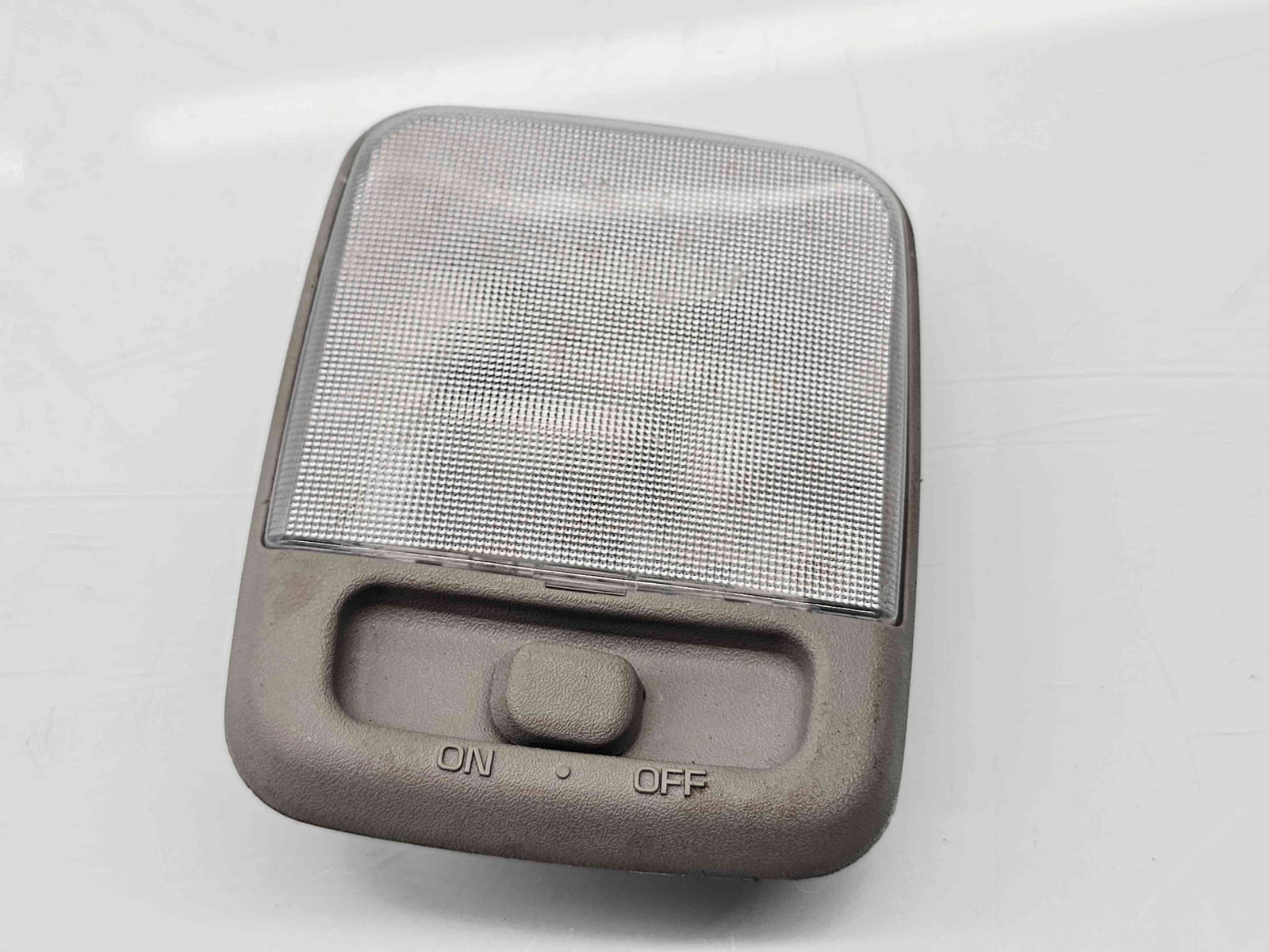 Plafoniera spate Nissan Navara (D40) [Fabr 2005-2014] OEM