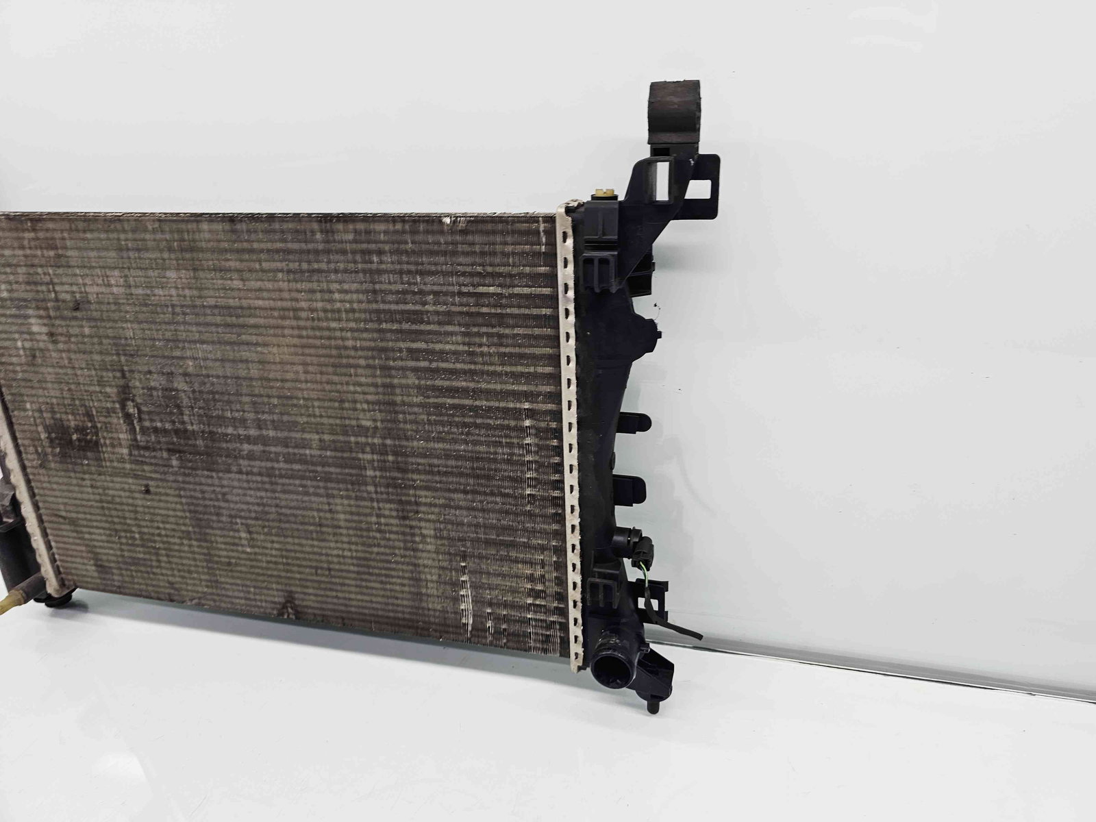 Radiator apa Opel Corsa E [Fabr 2014-prezent] 13399870 1.4 Benz B14XEL 66KW / 90CP - imagine 4