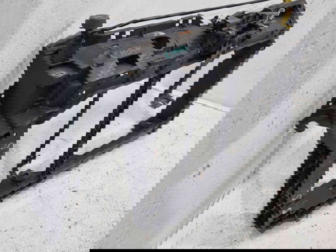 Trager Ford B-Max [Fabr 2012-prezent] AV11-A16E146-B