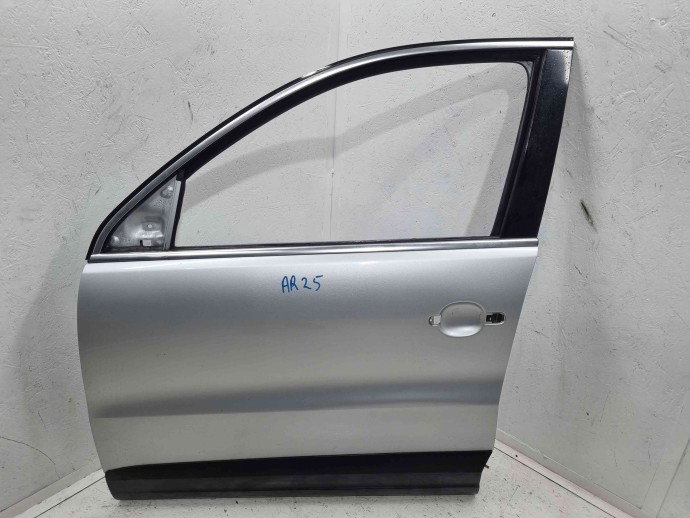 Usa stanga fata Volkswagen Tiguan (5N) [Fabr 2007-2016] LA7W
