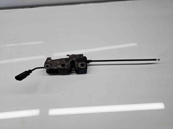 Broasca capota Skoda Yeti (5L) [Fabr 2009-2020] 5L0823509B