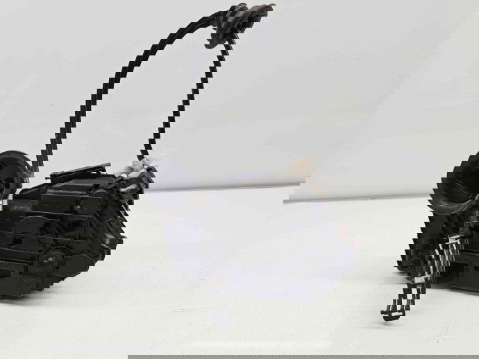 Broasca usa stanga spate Volkswagen Golf 6 (5K1) GTD [Fabr 2009-2013] 5K4839015B