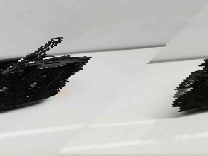 Broasca usa stanga spate Volkswagen Golf 6 (5K1) GTD [Fabr 2009-2013] 5K4839015B