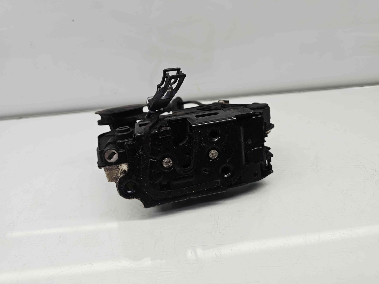 Broasca usa stanga spate Volkswagen Golf 6 (5K1) GTD [Fabr 2009-2013] 5K4839015B - imagine 5