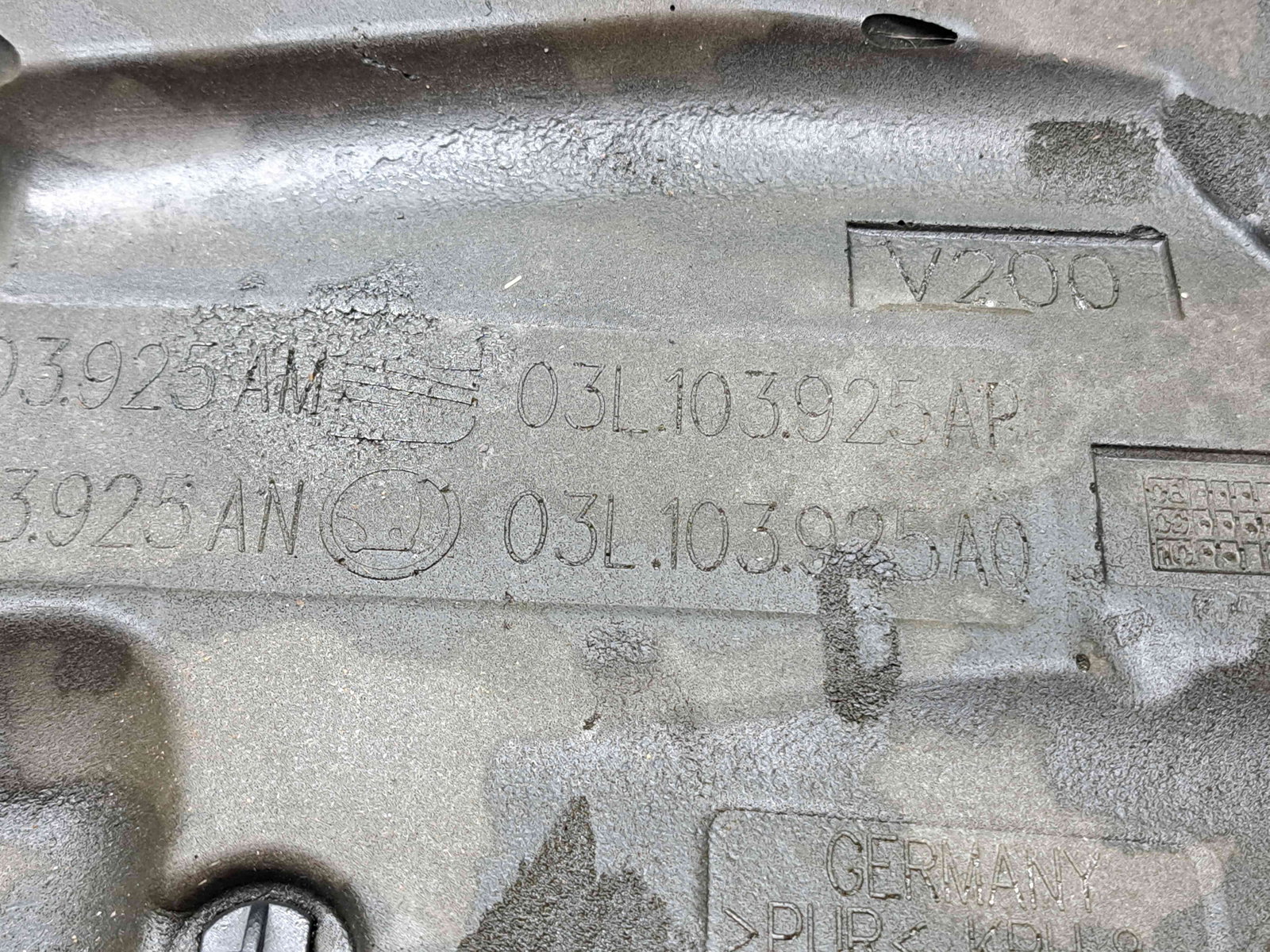 Capac motor Skoda Octavia 2 Combi (1Z5) [Fabr 2004-2013] Facelift 03L103925AQ 2.0 TDI CEGA 125KW / 170CP - imagine 3