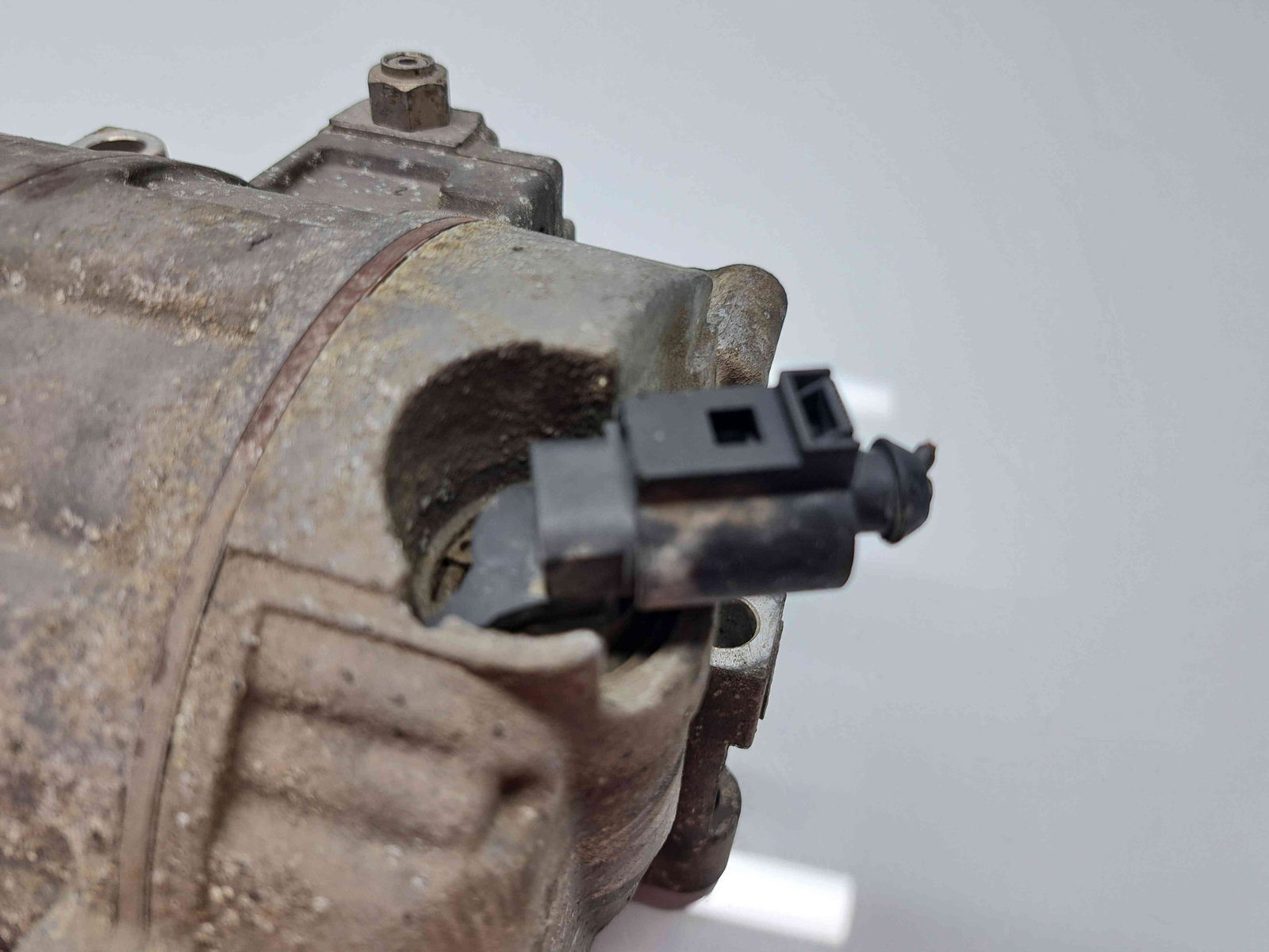 Compresor clima Volkswagen Jetta 3 (1K2) [Fabr 2005-2010] AFTERMARKET (699357) 1.9 TDI BXE 77KW / 105CP - imagine 3