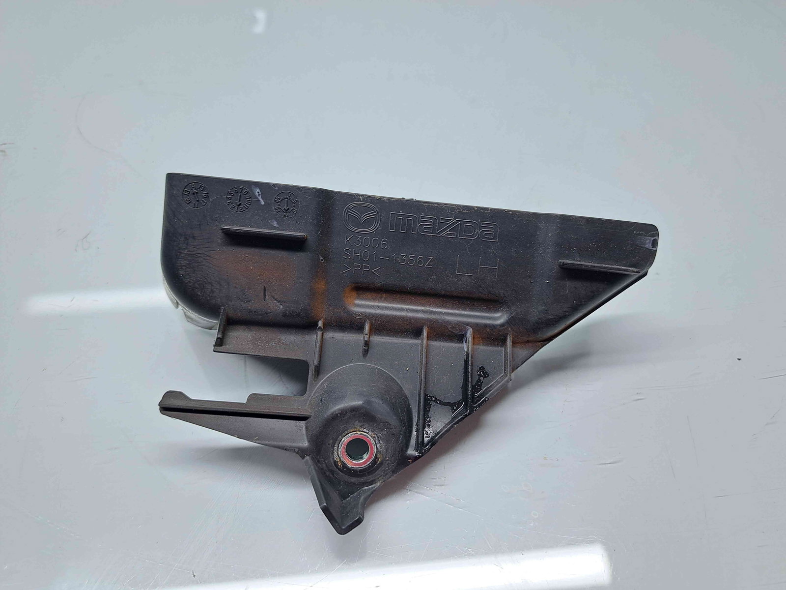 Deflector aer MAZDA CX-5 (KE) [Fabr 2011-2016] SH01-1356Z - imagine 1