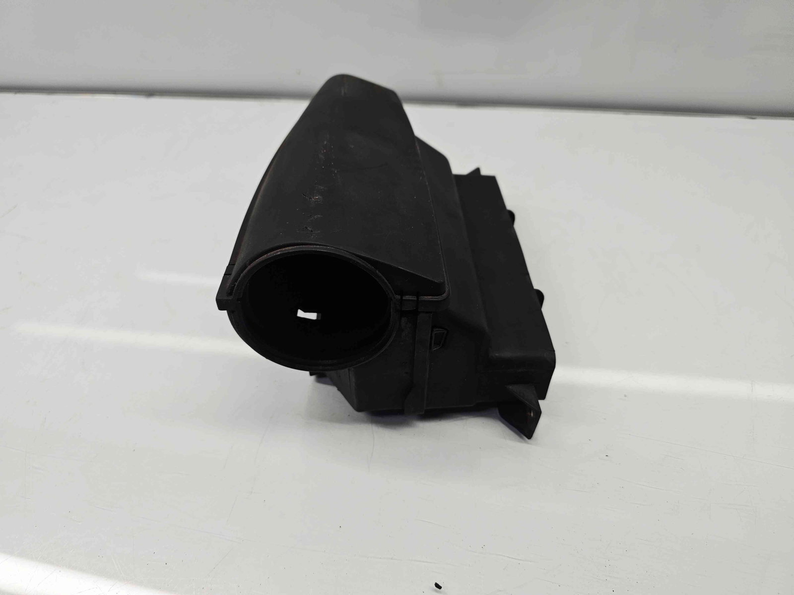 Difuzor captare aer Audi A3 Sportback (8PA) [Fabr 2004-2013] Facelift 1K0805962E - imagine 6