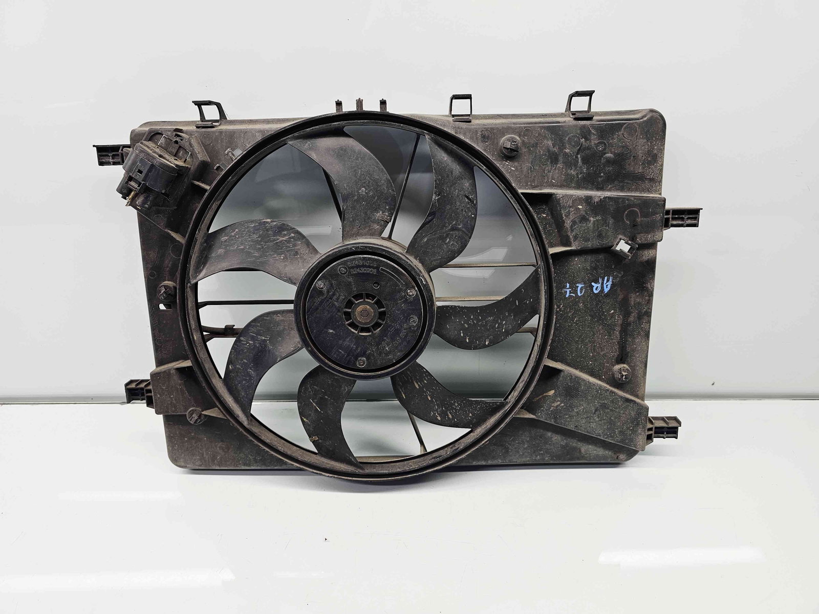 Electroventilator Opel Astra J [Fabr 2009-2015] 52430906 1.4 Benz A14XER 74KW / 100CP - imagine 1