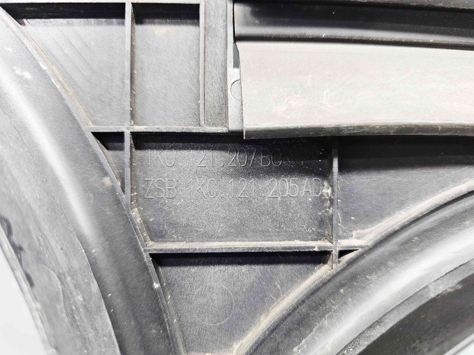 Electroventilator Skoda Yeti (5L) [Fabr 2009-2020] 1K0121207BC 2.0 TDI CFHA 81KW / 110CP - imagine 2